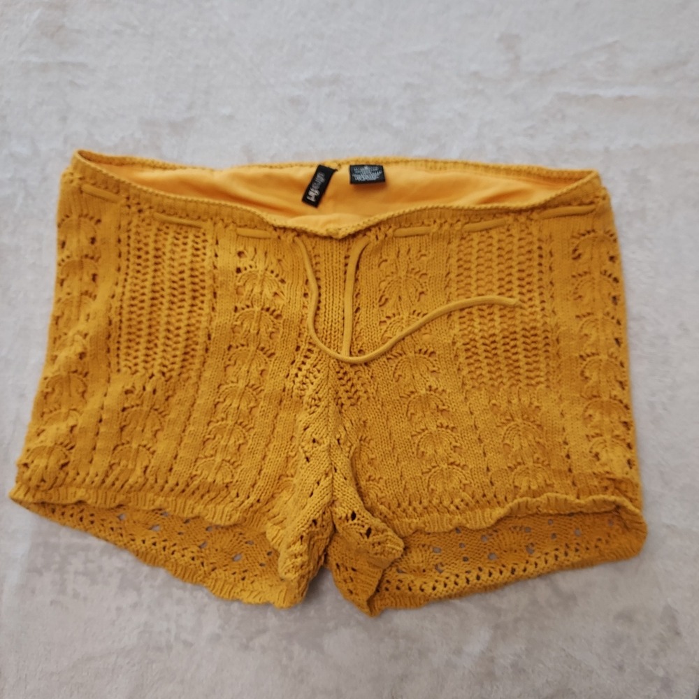 Ultra Flirt Mustard Yellow Crochet Knit Boho Festival Shorts Small